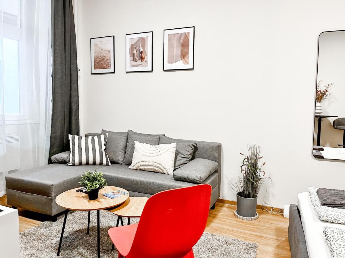 T32 Modern Budapeste